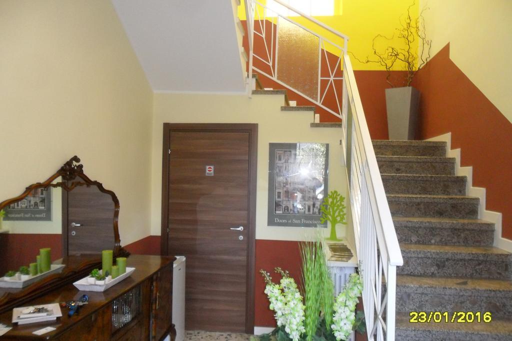 Hotel Location Lory Busto Arsizio Zewnętrze zdjęcie